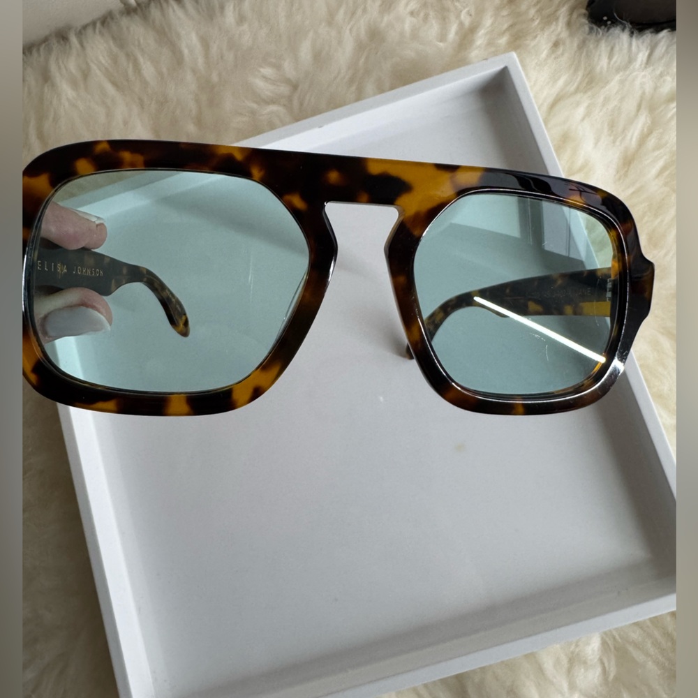 elisa johnson sunglasses
